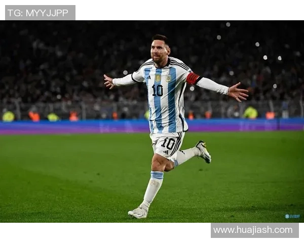 足球球星时尚秀精彩瞬间汇集 高端时尚与运动风尚完美融合